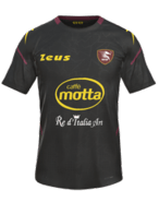 Tercera kit